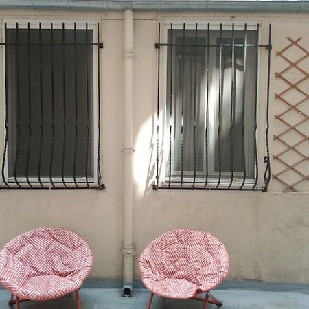 Petite Maison: Charming Self-Clean Stay in Prime Location Paris Exterior photo