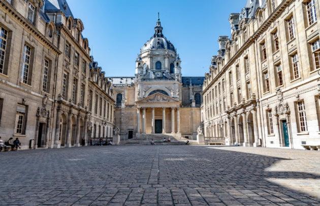 Petite Maison: Charming Self-Clean Stay in Prime Location Paris Exterior photo