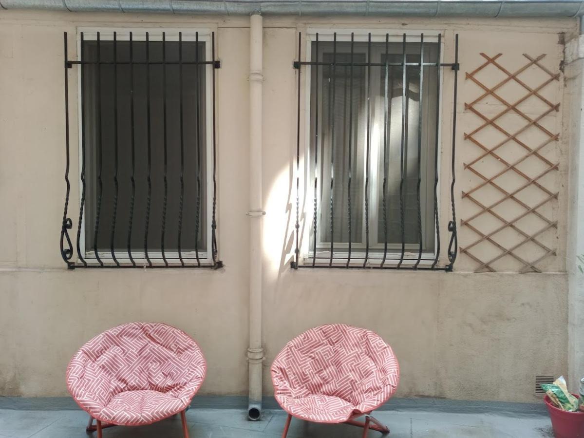 Petite Maison: Charming Self-Clean Stay in Prime Location Paris Exterior photo
